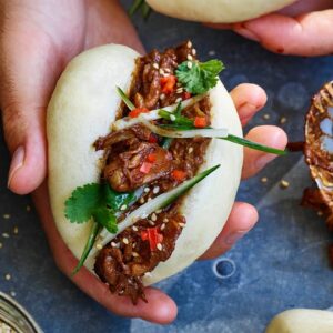 Unbelievable VEGAN STEAMED BUNS, with sticky braised 'pork'