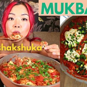 Vegan "EGGS IN HELL" Shakshuka MUKBANG / Munching Mondays Ep.112