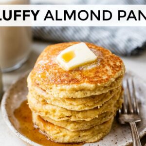 EASY ALMOND FLOUR PANCAKES | fluffy, Keto breakfast