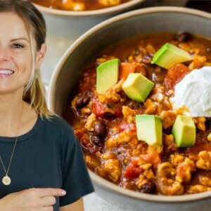 MY NEW FAVORITE CHILI RECIPE | warm, cozy & nourishing!