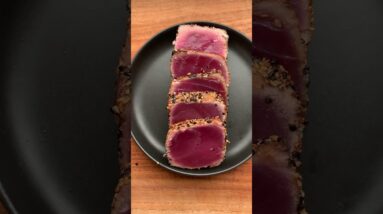 Can I get an AYE from the seafood lovers? Try this tuna tataki recipe #shorts