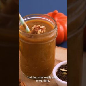 Pumpkin Chai Breakfast Smoothie! #recipeshorts #shorts