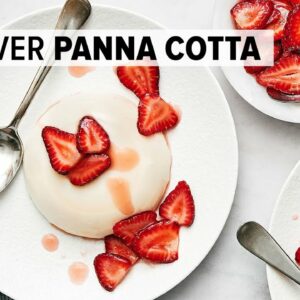 PANNA COTTA with strawberries - so easy and delicious!