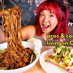 JJAJANGMYEON (BLACK BEAN NOODLES) + KIMCHI HOT DOG MUKBANG (VEGAN) | Munching Mondays Ep.124