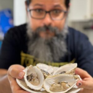 Deep frying oysters 🦪 for a snack