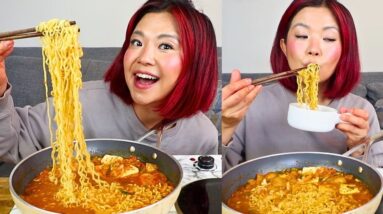 KIMCHI TOFU RAMEN MUKBANG (VEGAN) | Munching Mondays Ep.132