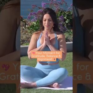 💖 Your Moment for Gratitude, Balance & Alignment with Gentle Stretching Exercises! 🧘‍♀️