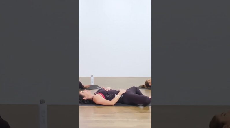 ☀️ Start Your Day with a Loving Yoga Flow: Awaken Holistic Wellness 🧘‍♀️ #YogaFlow  #tiuteam  #tiu