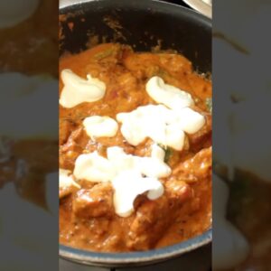 Chicken tikka masala FTW!! #shorts