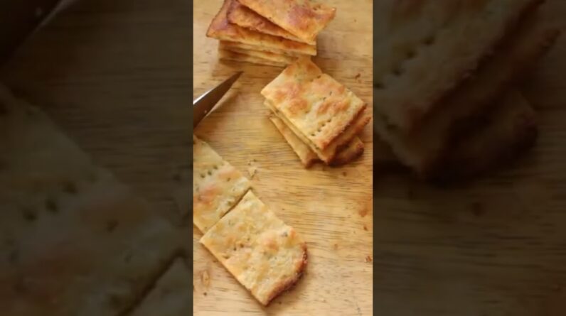 Try this 3 ingredient Keto crackers #shorts