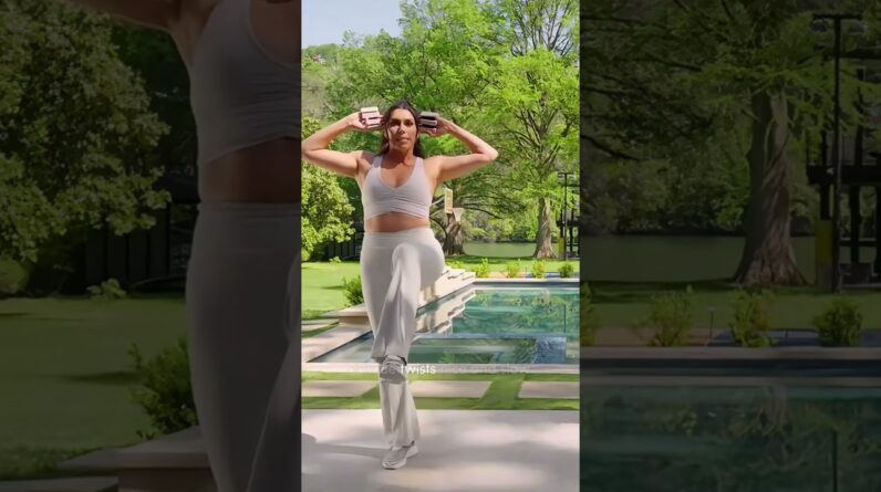 Strength Training at Home: Core & Oblique Twist Workout 🔥  #toneitup #tiu #fullbodytoning