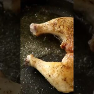 Chicken 🐓 cooked in red wine 🍷