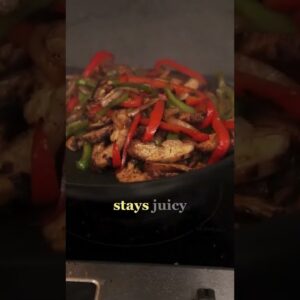 Keto Chicken Fajita Bowl Recipe - Low Carb High Protein One Pan Meal