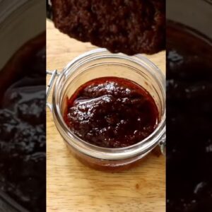 Everyone must have this Thai chili 🌶 paste in their pantry! #shorts