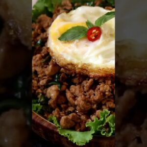 This Keto Thai basil chicken is to die for! #short
