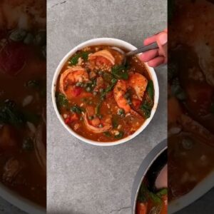 Easy Shrimp Soup Recipe - Creamy Mediterranean Tomato and Rice Soup #seafood #souprecipe