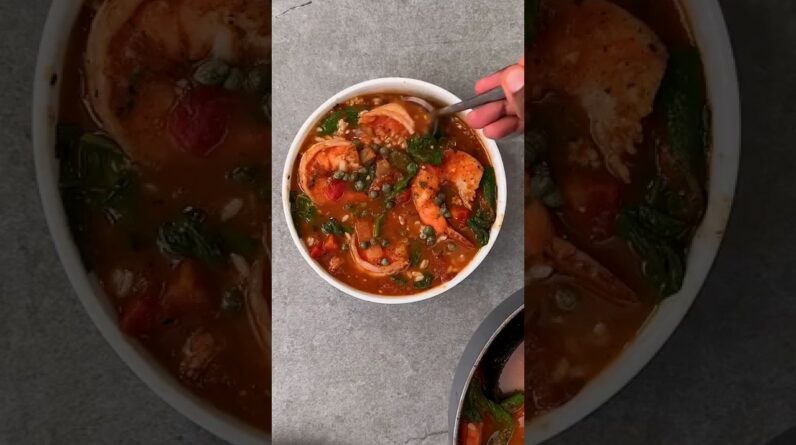 Easy Shrimp Soup Recipe - Creamy Mediterranean Tomato and Rice Soup #seafood #souprecipe