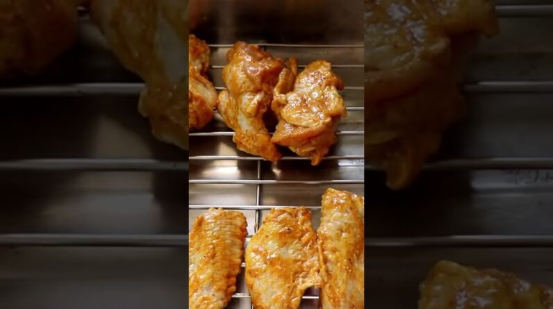 You have NEVER eaten a chicken wing like this! Chicken Saagwala Wings!