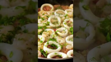 Try this Keto Paella recipe it’s awesome! #ketorecipe #ketodiet #paella