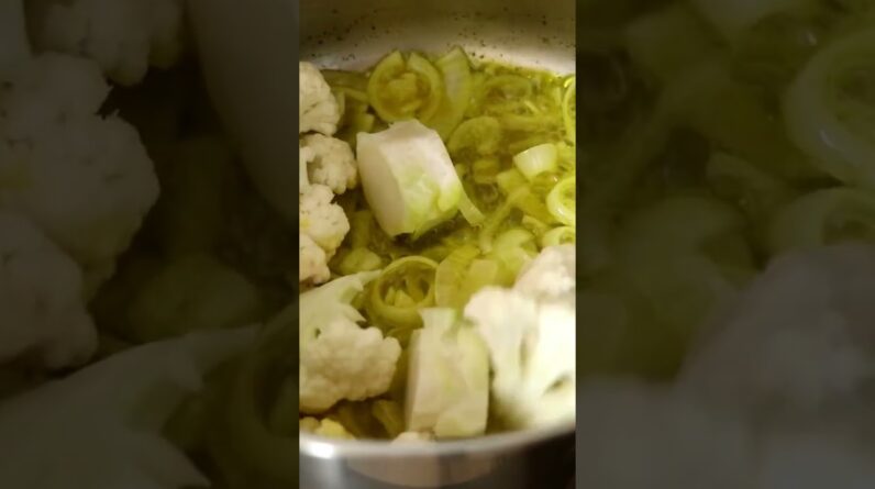 Winter is coming, time for some CAULIFLOWER soup 2 Winter is coming, time for some CAULIFLOWER soup