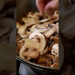 5 Ingredient Keto chicken alfredo