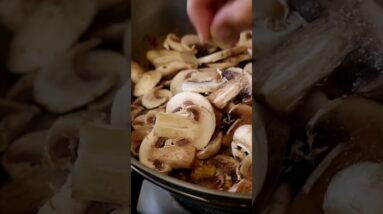 5 Ingredient Keto chicken alfredo