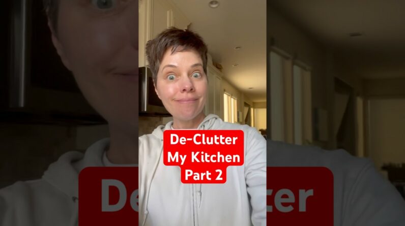 Declutter My Kitchen With Me (Get Ready for 2026)! #decluttering