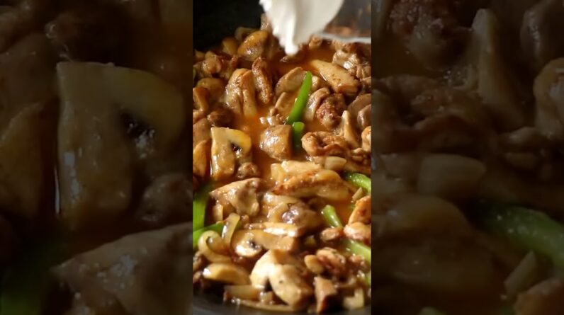Keto Chicken Stroganoff