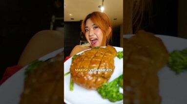 How to make VEGAN HAM for dummies (vegan glazed ham recipe!)  #shorts