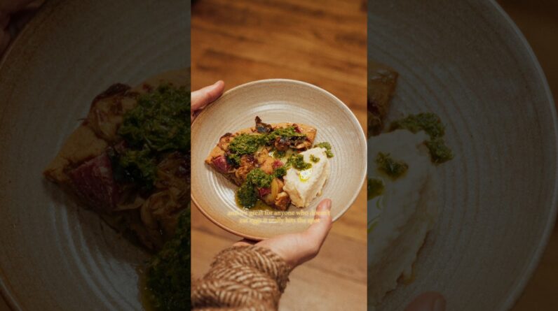 In the weeks after giving birth, this frittata was a staple in our meal prep rotation. 🌿 #shorts